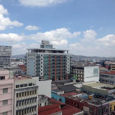 Entre Rosas Y Flores Guatemala City Екстер'єр фото