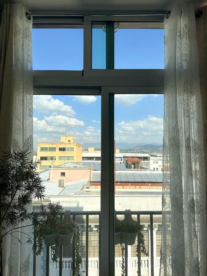 Entre Rosas Y Flores Guatemala City Екстер'єр фото