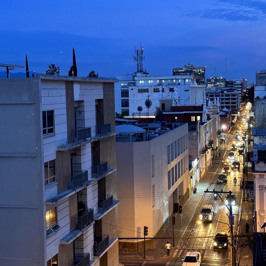 Entre Rosas Y Flores Guatemala City Екстер'єр фото