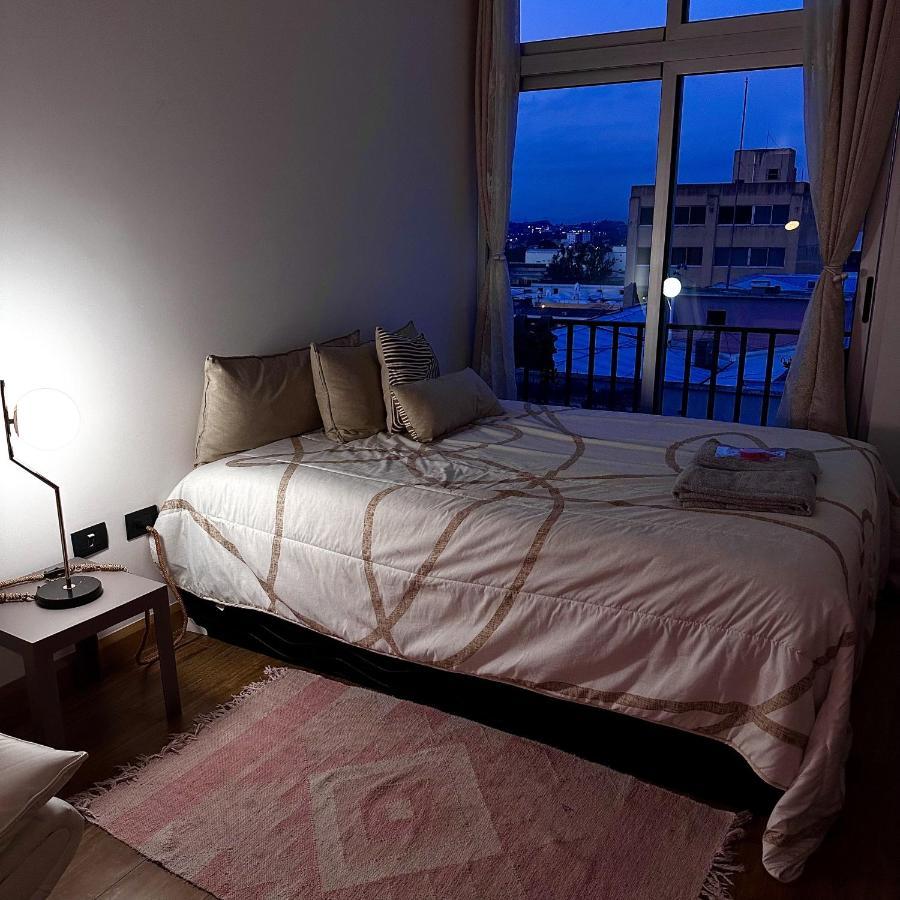 Entre Rosas Y Flores Guatemala City Екстер'єр фото